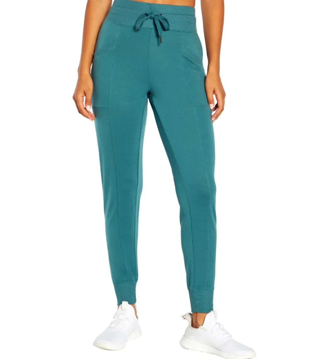 Balance Collection Amy Jogger
