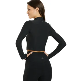 Beyond Yoga Featherweight Moving On Cropped Pullover