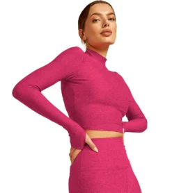 Beyond Yoga Featherweight Moving On Cropped Pullover