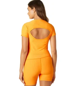 Beyond Yoga Featherweight Perspective Cropped Tee