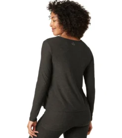 Beyond Yoga Featherweight Under Wraps Nursing Overlap Long Sleeve Tee