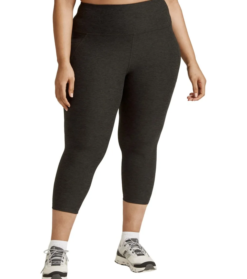 Beyond Yoga Plus Size Spacedye Out Of Pocket High Waisted Capri Leggings