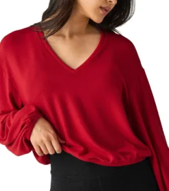 Beyond Yoga Soft Spoken Cropped Pullover