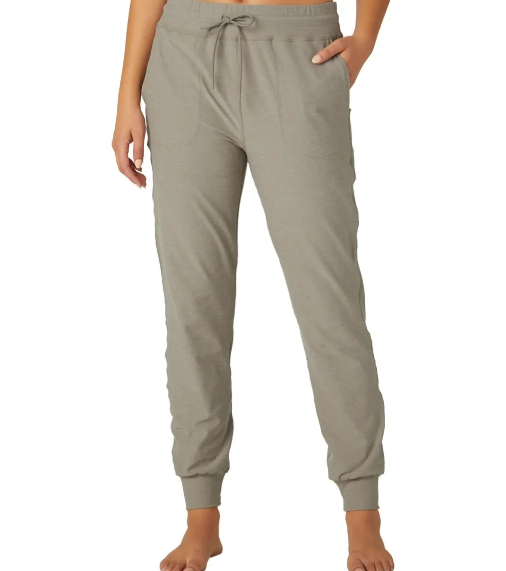 Beyond Yoga Spacedye Commuter Midi Joggers