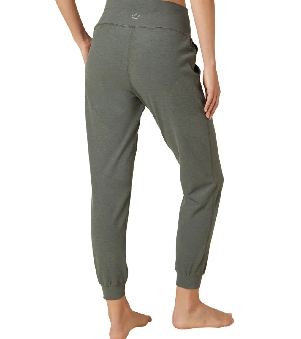 Beyond Yoga Spacedye Midi Joggers