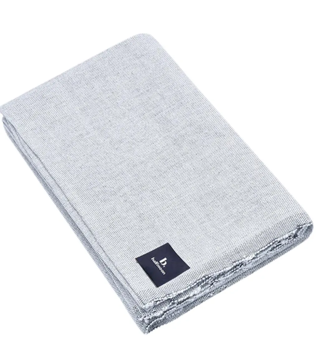 B, Halfmoon Everyday Blanket