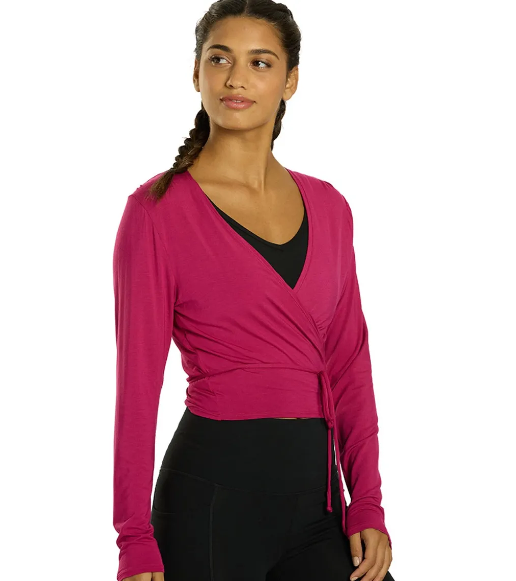 Everyday Yoga Studio to Street Layering Crop Wrap