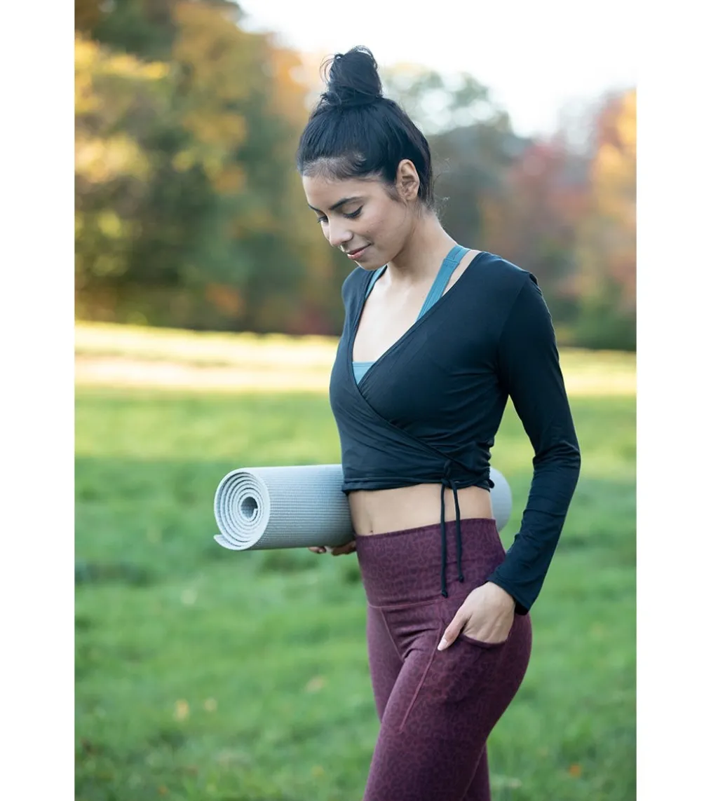 Everyday Yoga Studio to Street Layering Crop Wrap
