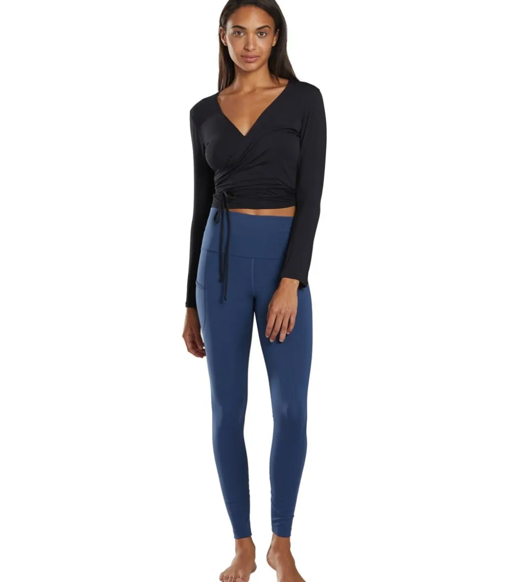 Everyday Yoga Studio to Street Layering Crop Wrap