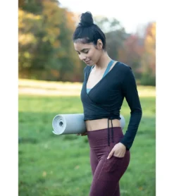 Everyday Yoga Studio to Street Layering Crop Wrap