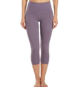 Everyday Yoga Uphold Solid High Waisted Capri Leggings With Pockets 21"