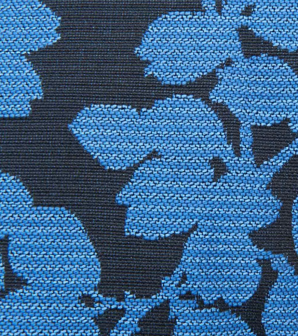 Hugger Mugger V-Shape Cushion Print