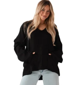 Lotus and Luna Baja Pullover