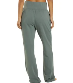 Marika Arlo Pant