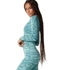 NUX One By One Long Sleeve Hand Dye
