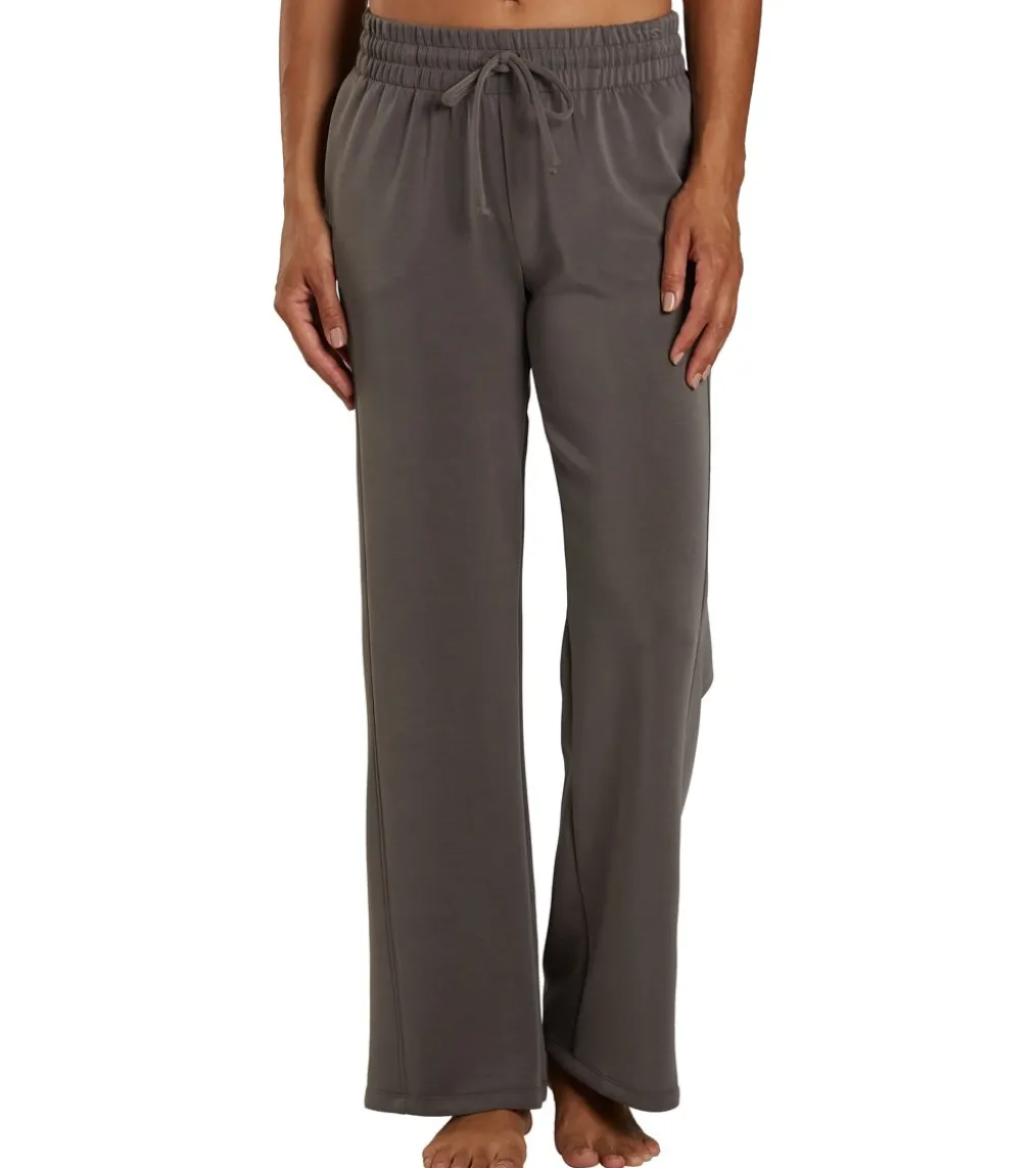 NUX Sleek Straightleg