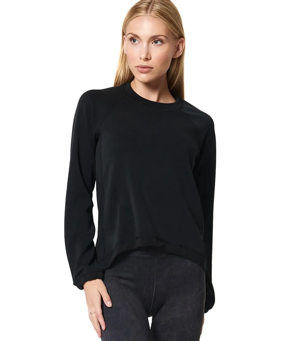 NUX Sleek Sweat Pullover