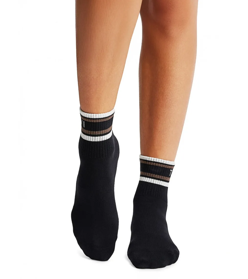 Tavi Aria Yoga Grip Socks