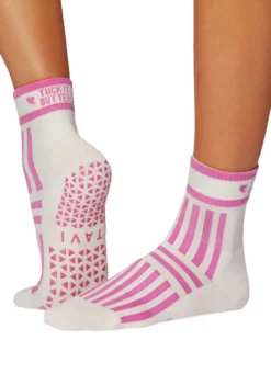Tavi Aria Yoga Grip Socks