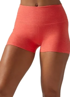 Tavi Cloud Hot Short