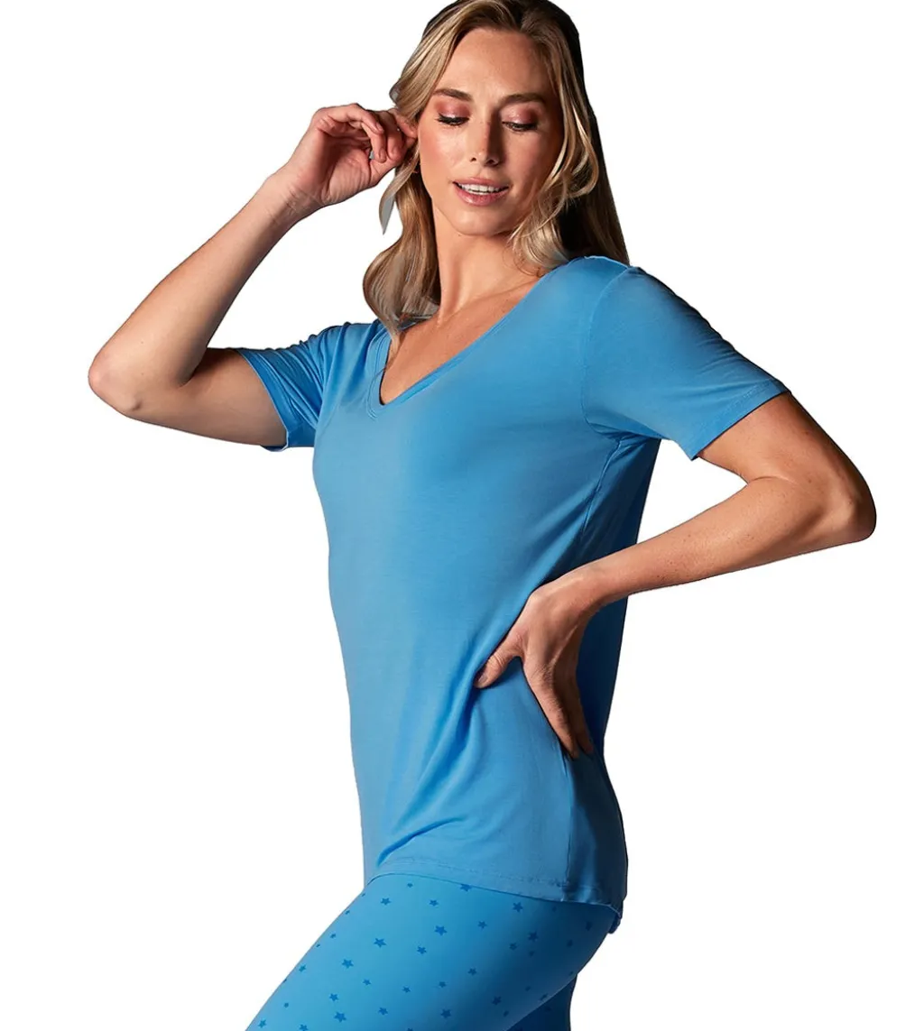 Tavi Everyday V-Neck Tee