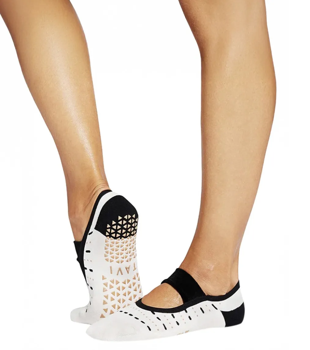 Tavi Lola Barre Grip Socks