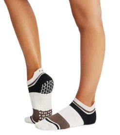 Tavi Savvy Grip Socks