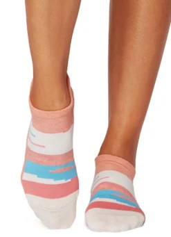 Tavi Savvy Grip Socks