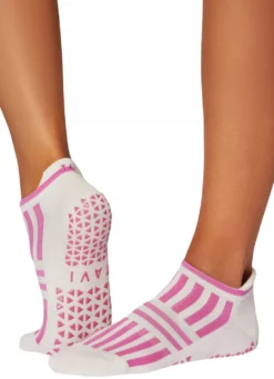 Tavi Savvy Grip Socks