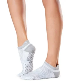 Tavi Savvy Grip Socks