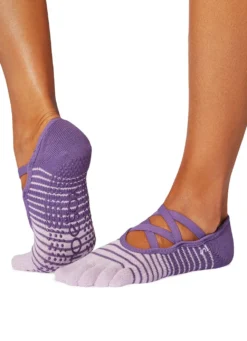 Toesox Elle Full-Toe Yoga Grip Socks