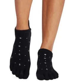 Toesox Low Rise Full-Toe Yoga Grip Socks