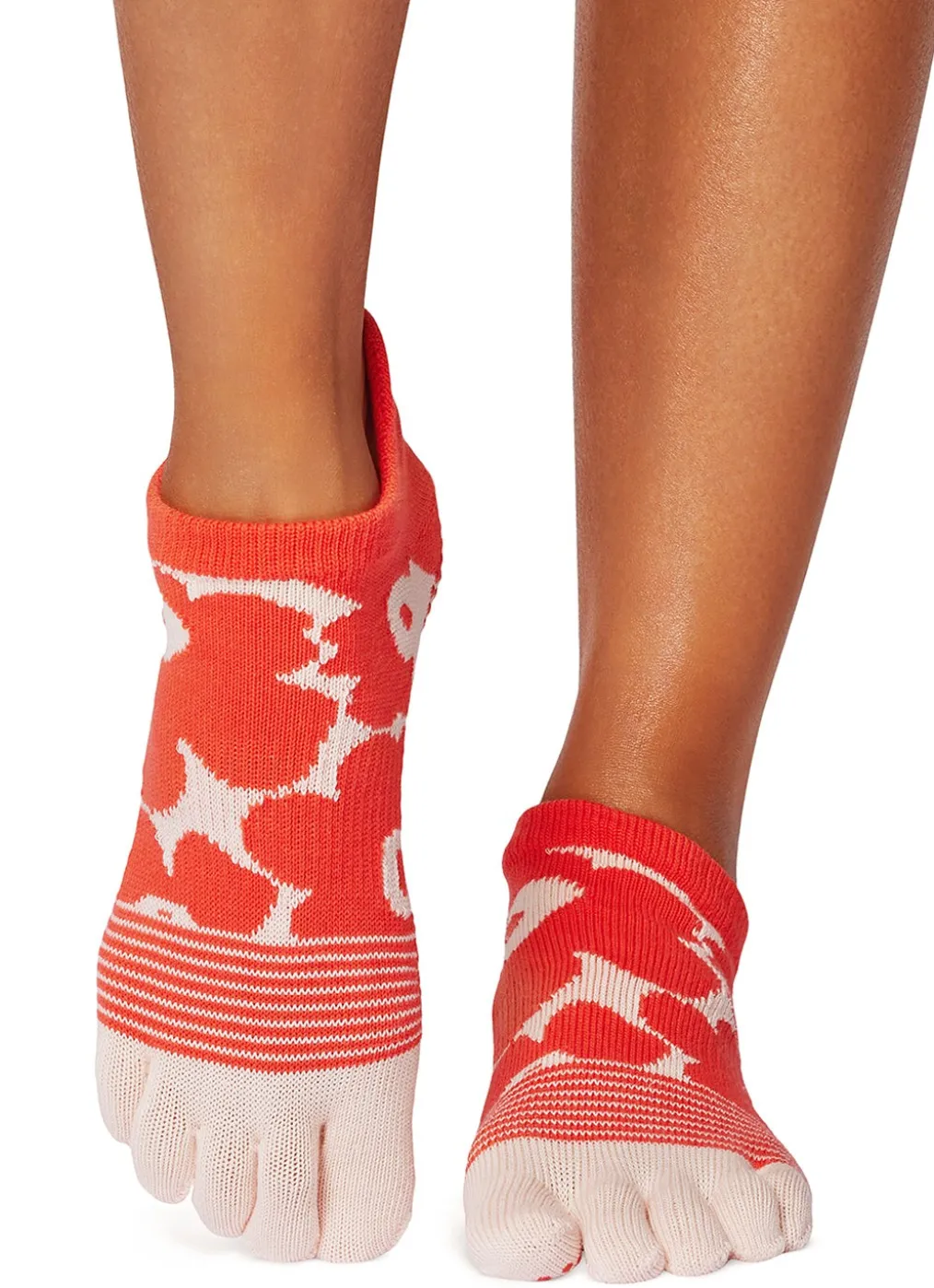 Toesox Low Rise Full-Toe Yoga Grip Socks
