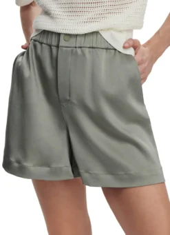 Varley Sarka High Rise Short