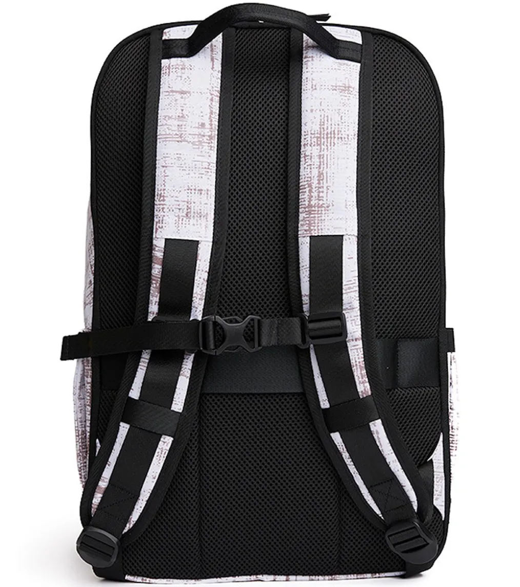 Vooray 2nd Avenue Backpack