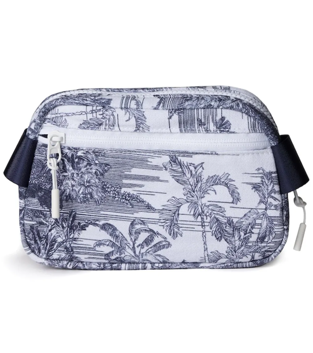 Vooray Quinn Belt Bag